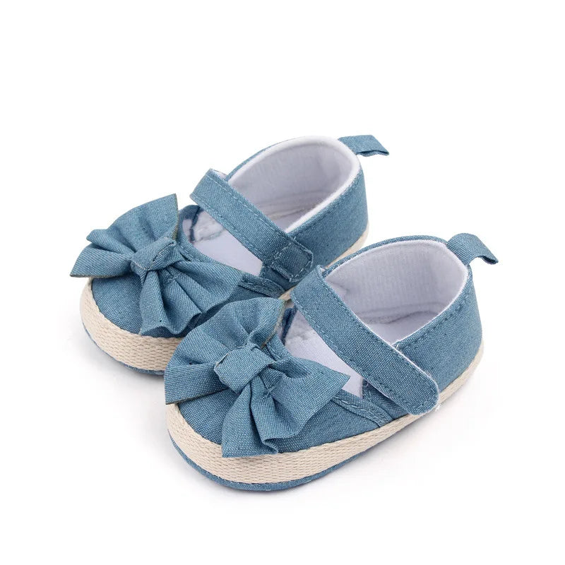 BABY HOUSE  - Chaussures de luxe à semelle souple, motif en fleur pour filles.
