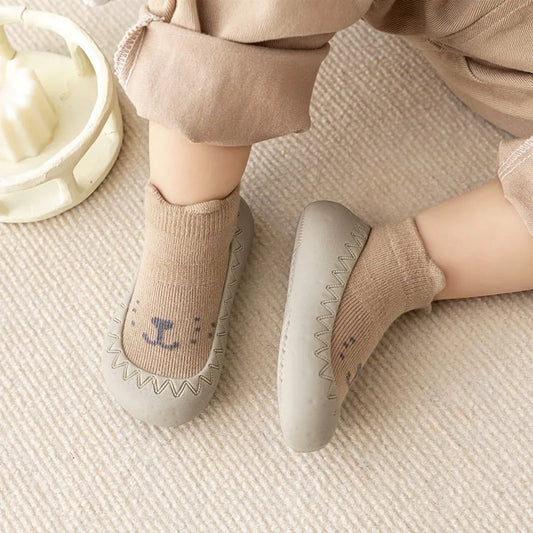 BABY HOUSE - Chaussures de bébés printemps autmn chaussures pour tout-petits mignon dessin animé soft raby sole frist walkers cotton filles garçons enfants